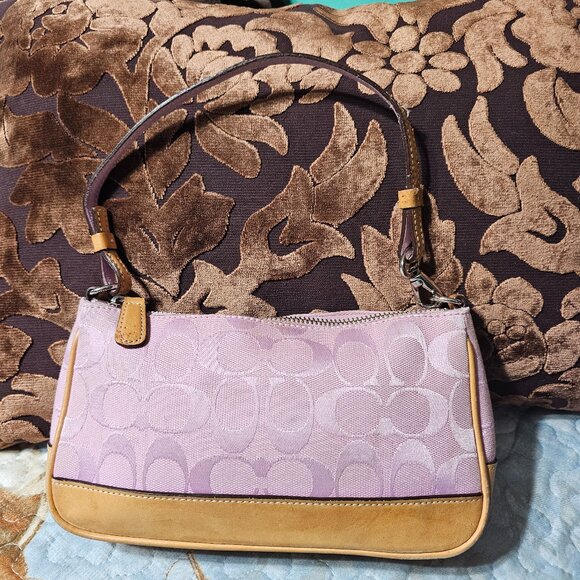 RARE 2004 Vintage Y2K Coach Demi Shoulder Bag in Pink Signature Jacquard Purse - Picture 1 of 9